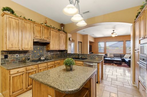 Listing photo thumbnail