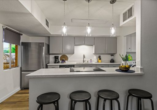 Listing photo thumbnail