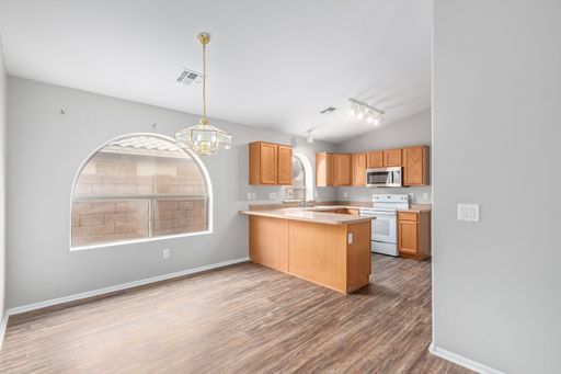 Listing photo thumbnail