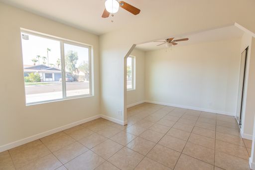 Listing photo thumbnail