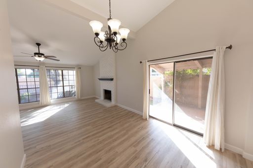 Listing photo thumbnail
