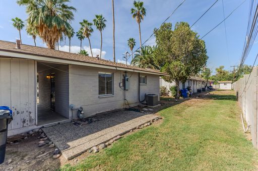 Listing photo thumbnail