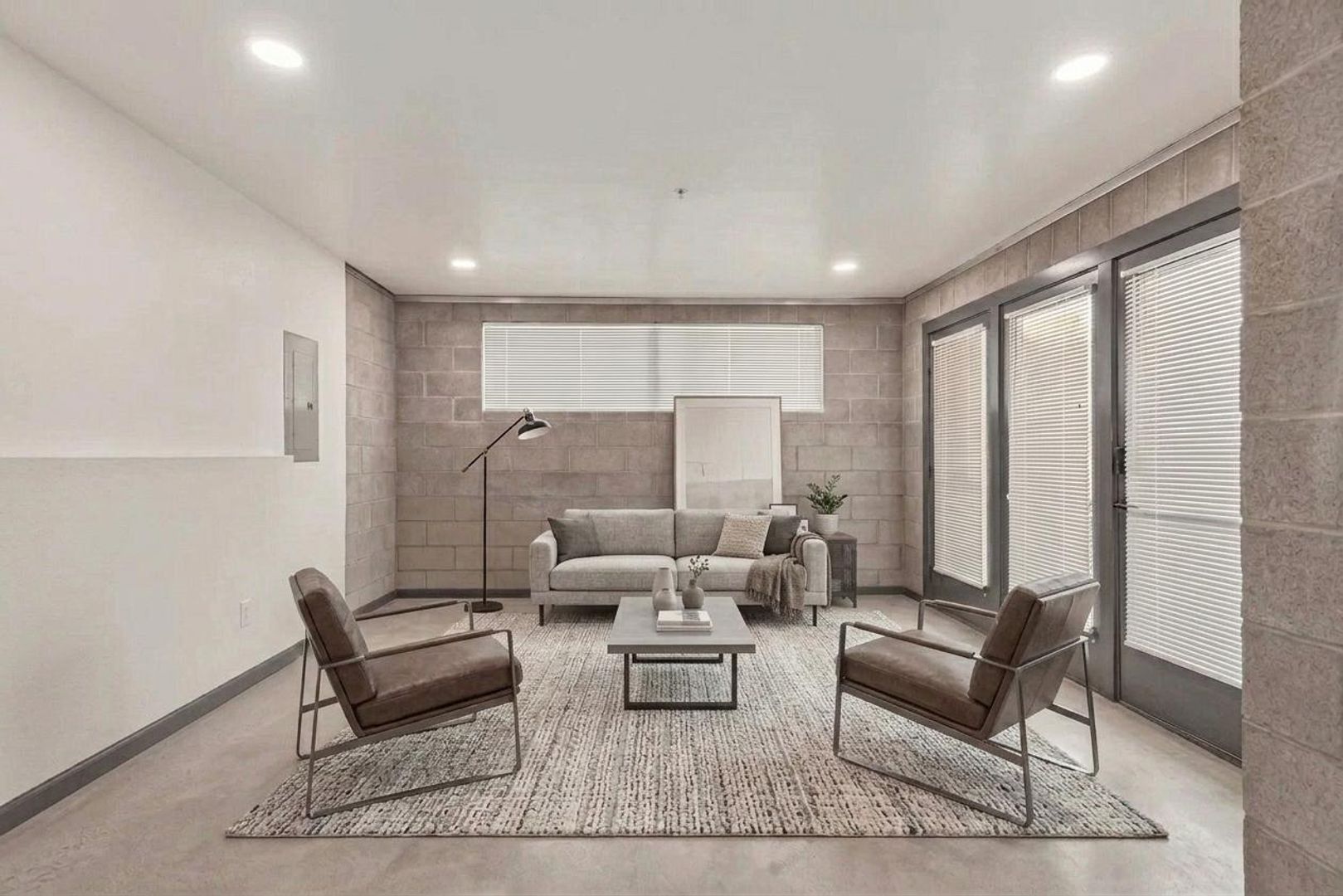 Listing photo