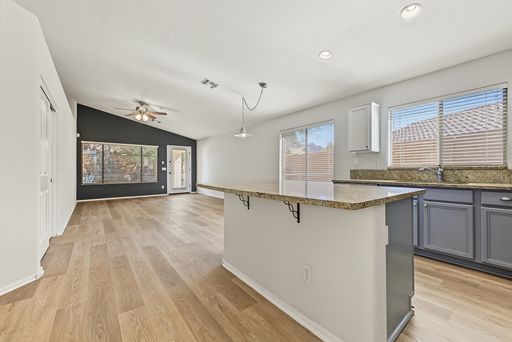 Listing photo thumbnail