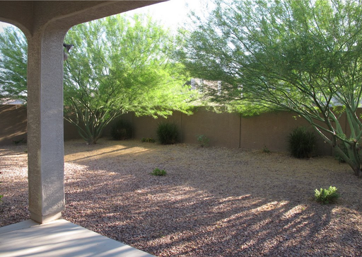 Listing photo thumbnail