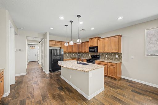 Listing photo thumbnail