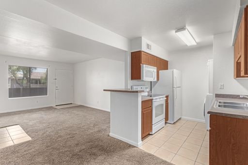 Listing photo thumbnail