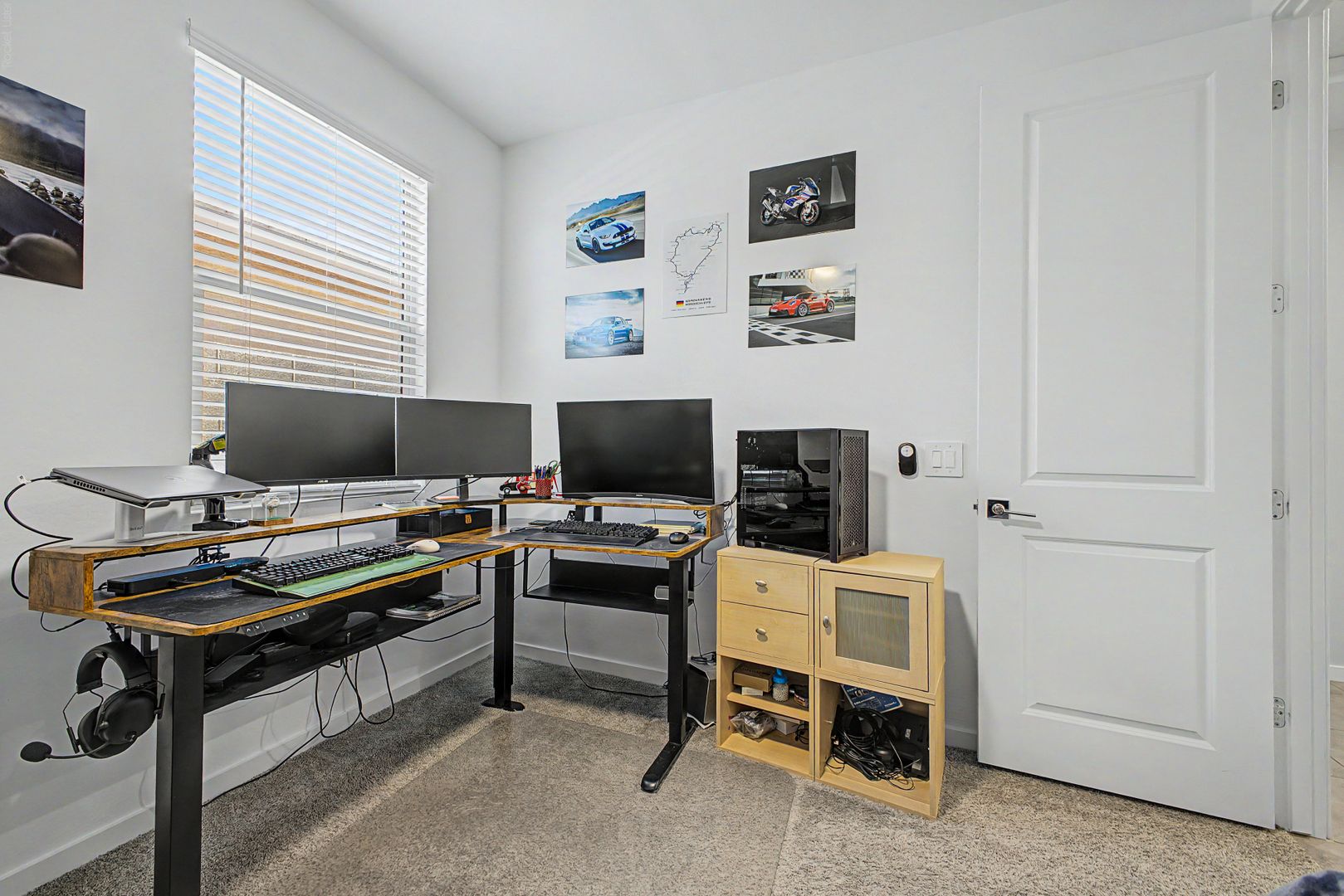 Listing photo