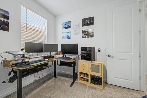 Listing photo thumbnail