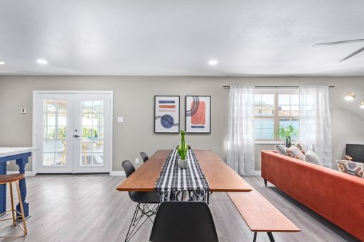 Listing photo thumbnail