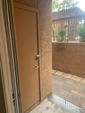 Listing photo thumbnail