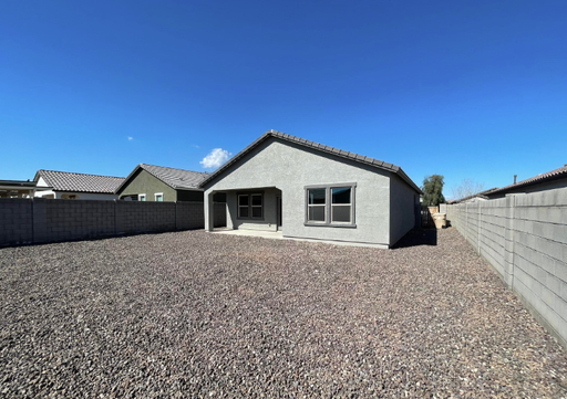 Listing photo thumbnail