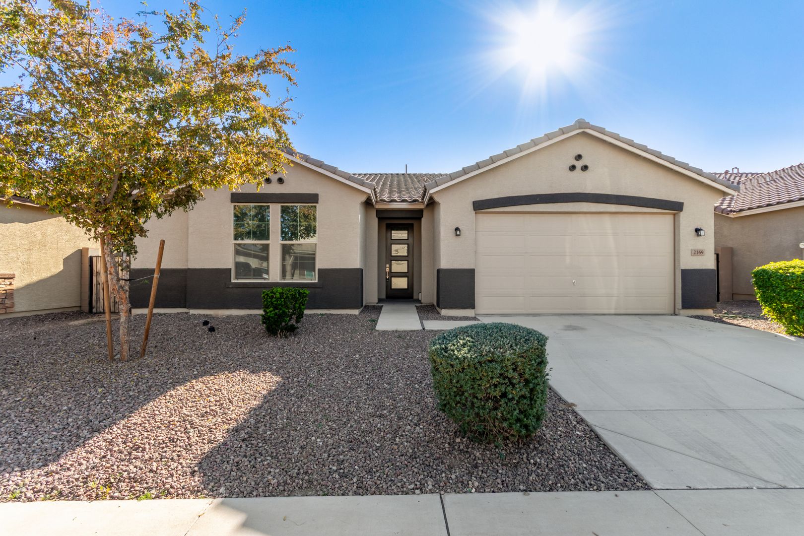 Queen Creek House: 2169 W Madisen Marie Ave