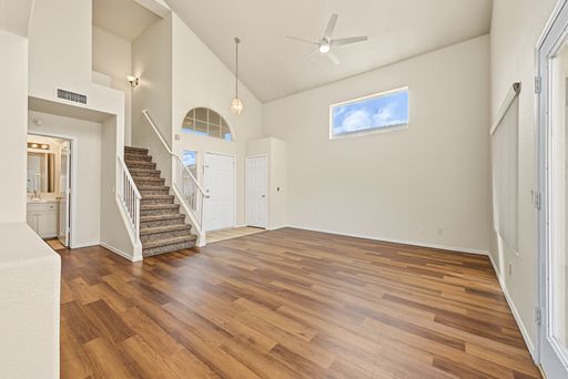 Listing photo thumbnail