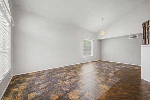 Listing photo thumbnail