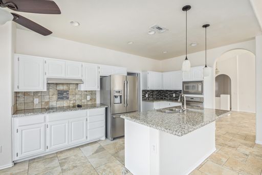 Listing photo thumbnail