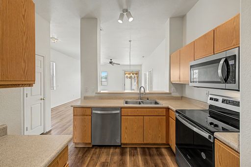 Listing photo thumbnail