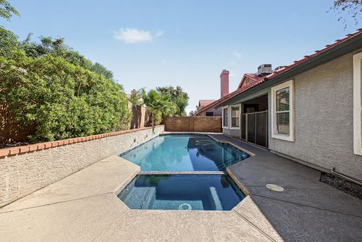 4106 E Ashurst Dr, Phoenix, AZ 85048