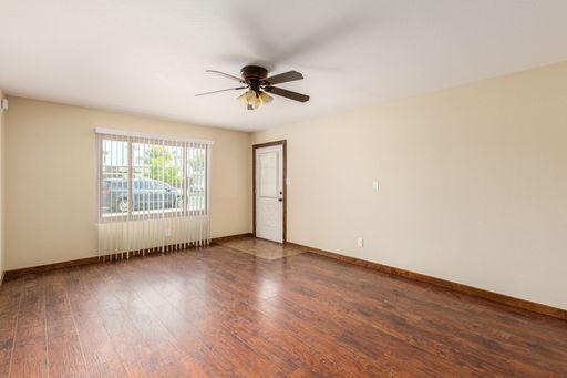 Listing photo thumbnail