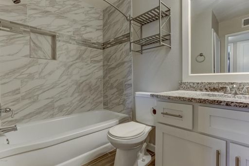 Listing photo thumbnail