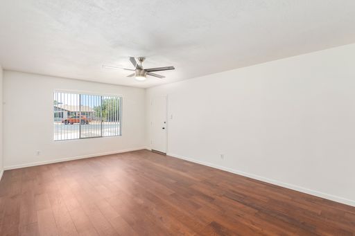 Listing photo thumbnail