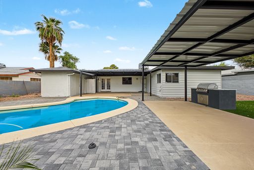 543 W. 19th St, Tempe, AZ 85281