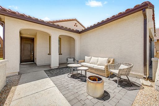 Listing photo thumbnail
