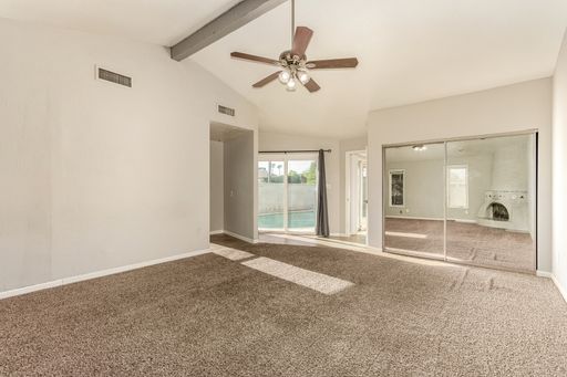 Listing photo thumbnail