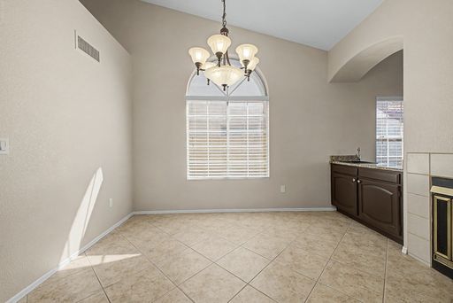 Listing photo thumbnail