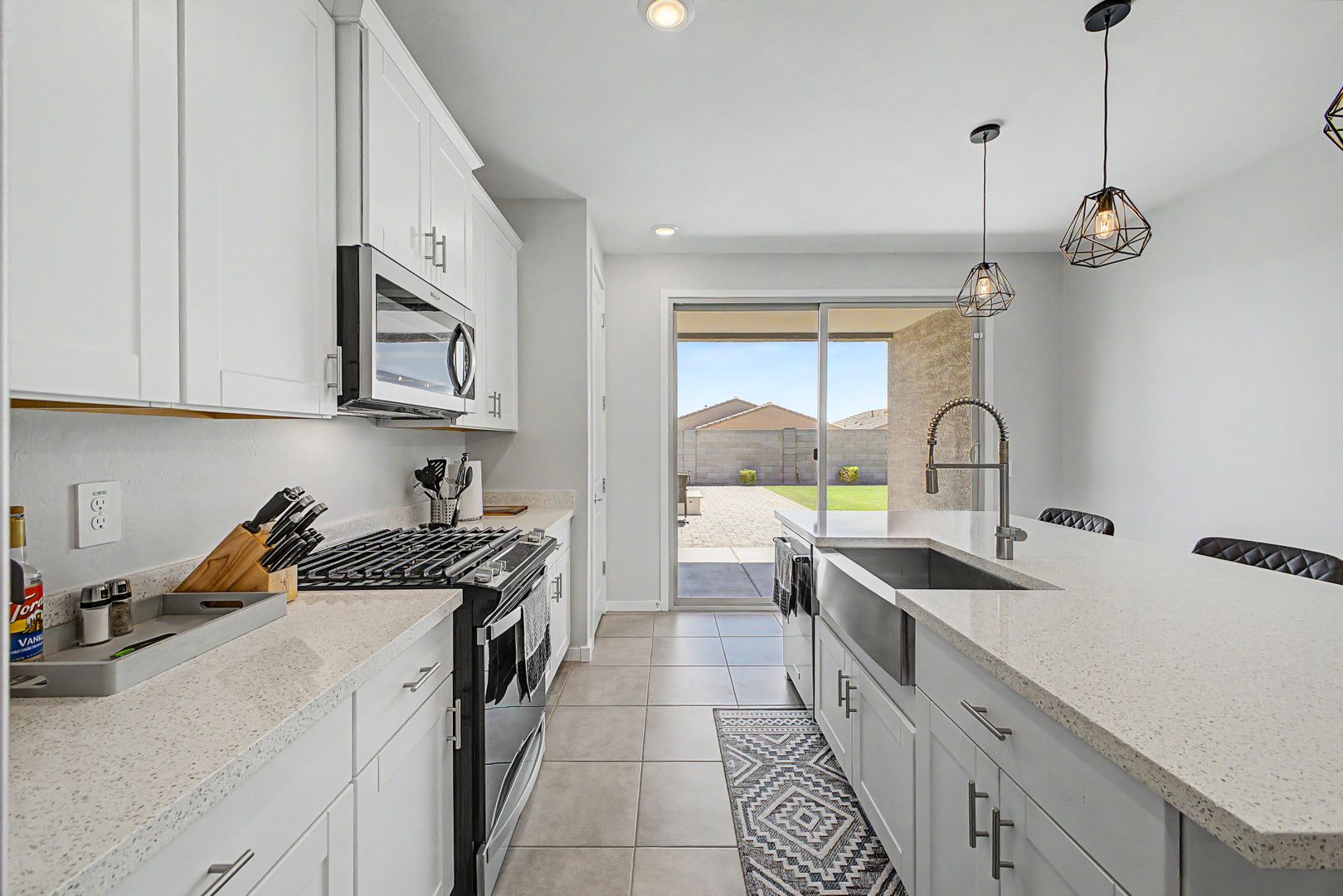 Listing photo