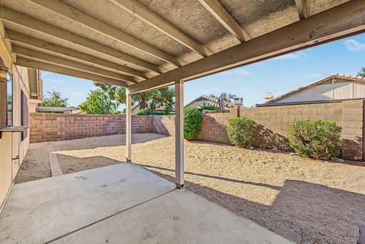 Listing photo thumbnail