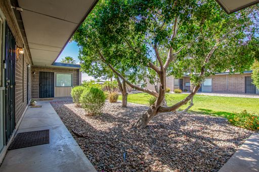 Listing photo thumbnail