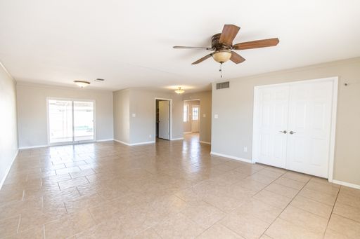 Listing photo thumbnail