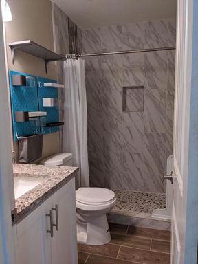 Listing photo thumbnail