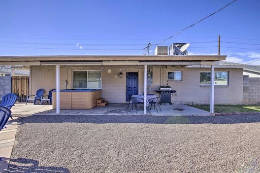 Listing photo thumbnail