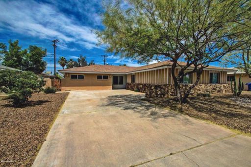 1030 E Manhatton Dr, Tempe, AZ 85282