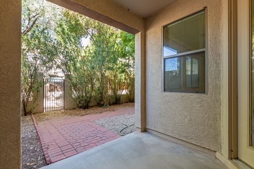 Listing photo thumbnail