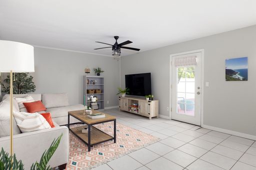 Listing photo thumbnail