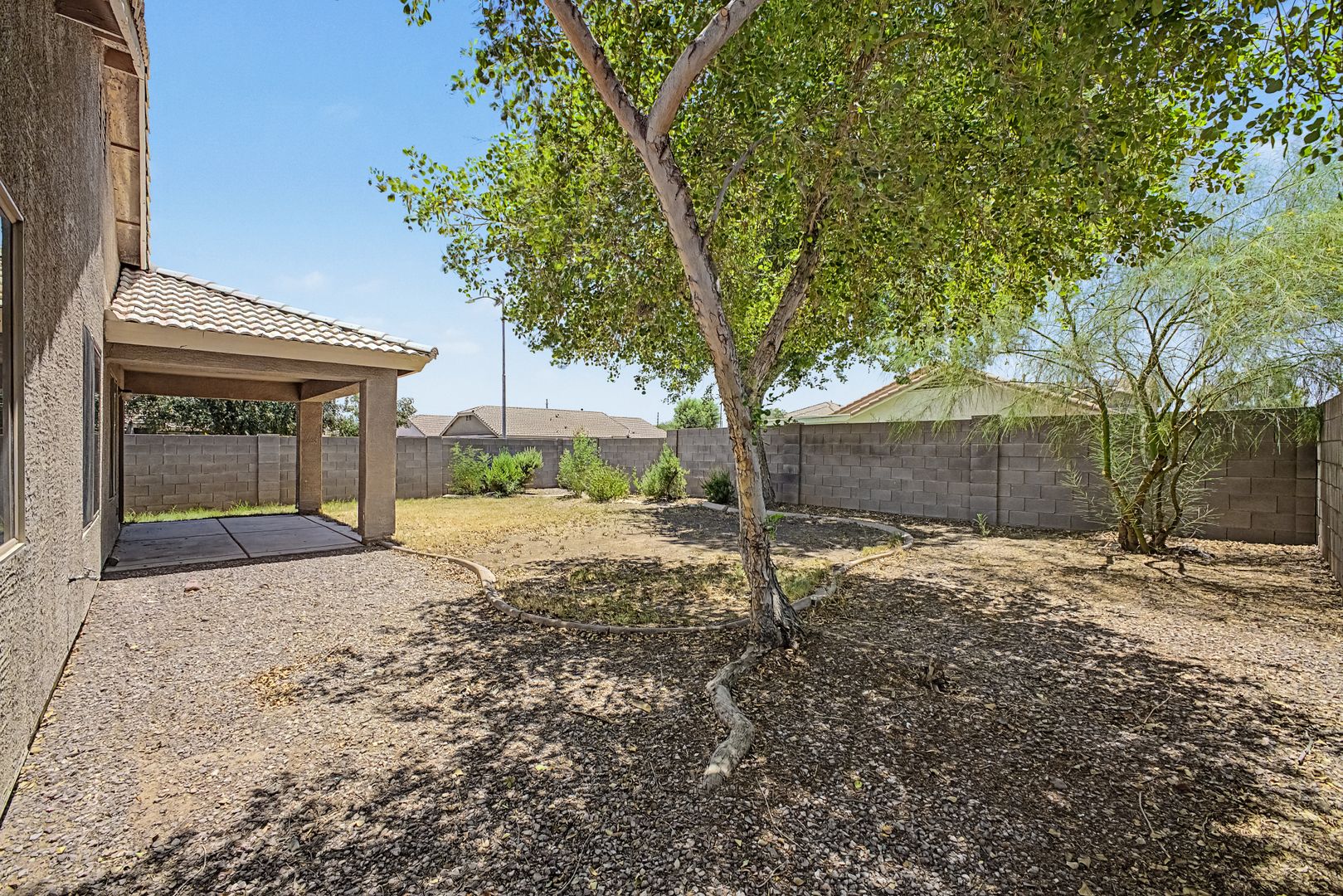 Listing photo
