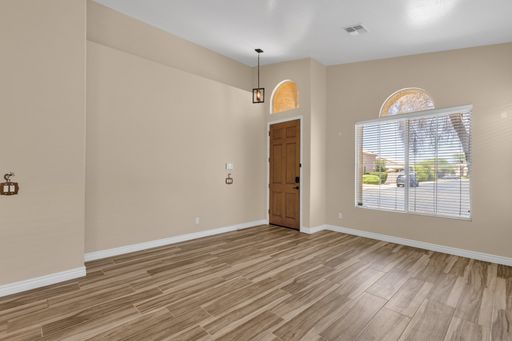 Listing photo thumbnail