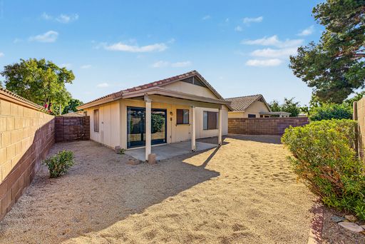 Listing photo thumbnail