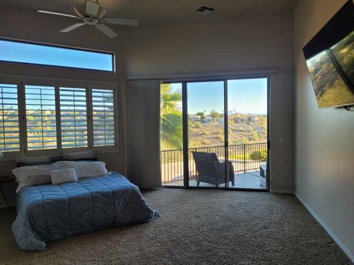 Listing photo thumbnail