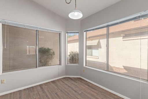 Listing photo thumbnail
