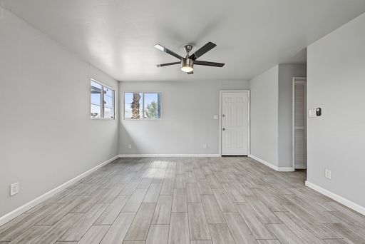 Listing photo thumbnail
