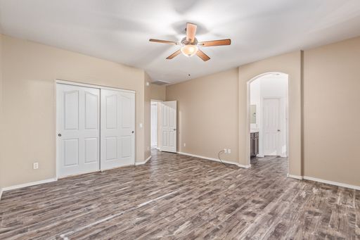Listing photo thumbnail