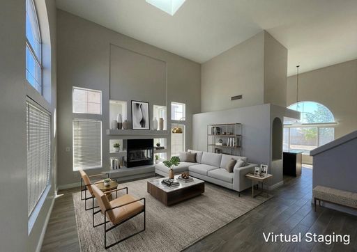 10925 W. Kaler Drive, Glendale, AZ 85307