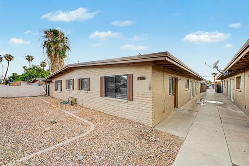 Listing photo thumbnail