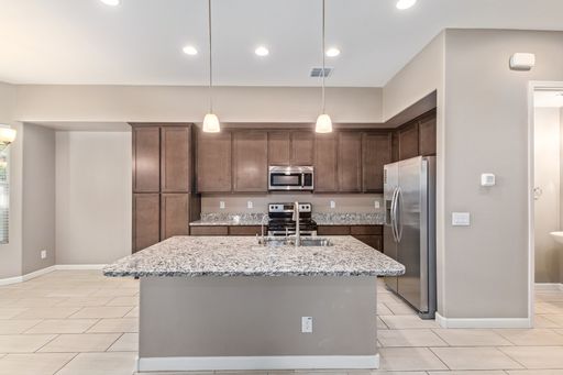 Listing photo thumbnail