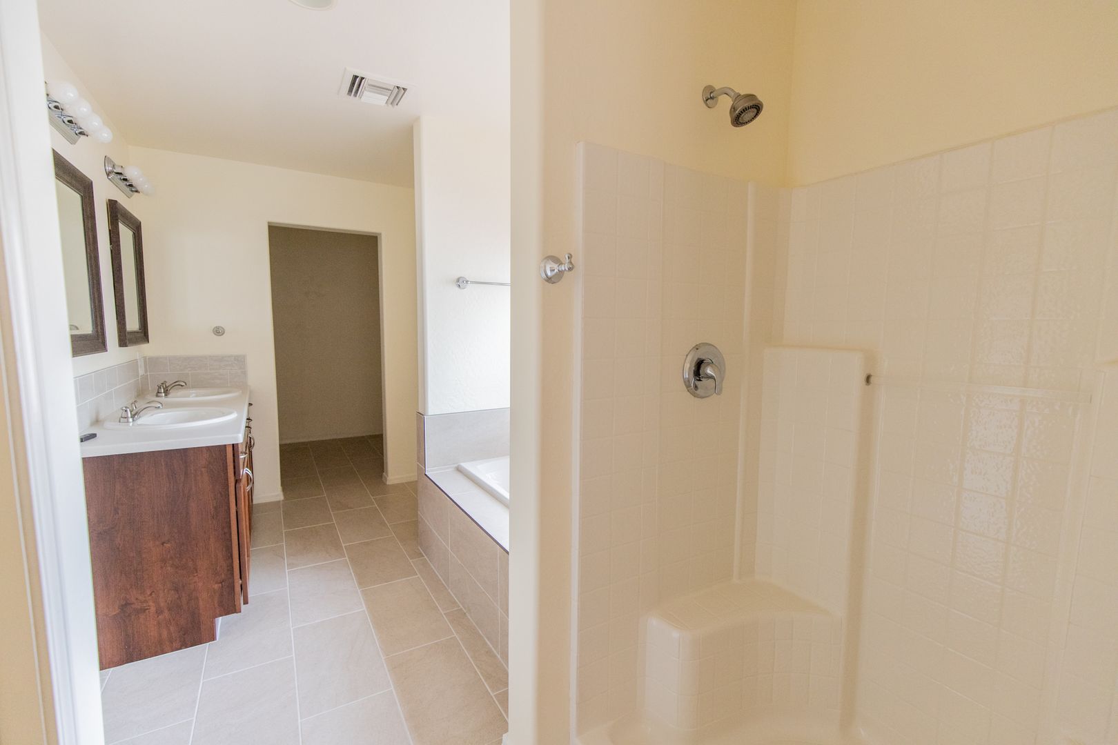 Phoenix House: 9013 N 14TH St