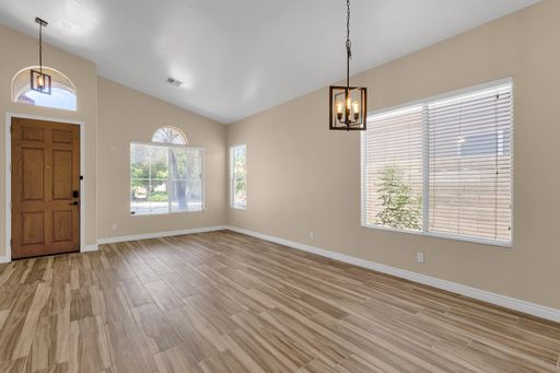 Listing photo thumbnail
